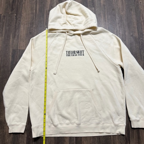 Taylor Swift 2023 The Eras Tour Concert Official Cream Hoodie Merch Sweatshirt L - Picture 11 of 12